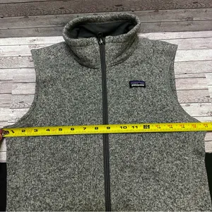 Patagonia Women’s Heather Gray Fleece Vest Size L thumbnail 6
