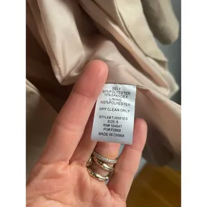 Flawless Minimalist Neutral Office Work Cropped Trench Pockets Small Fall Tan Camel Beige thumbnail 5