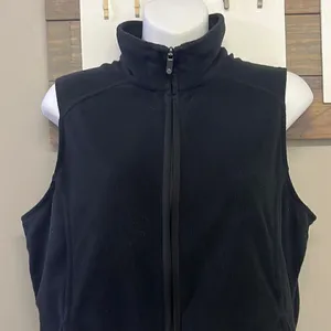 Land’s End Women’s Black Full Zip-Up Fleece Mock Neck Vest with Pockets- Medium thumbnail 2