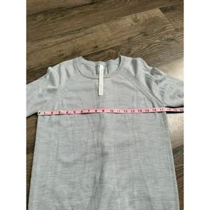EUC Women Lululemon Gray Merino Wool Tied To You Sweater‎ SIZE 6 Lace Up Back thumbnail 9