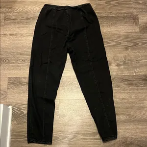 Kittenish Delaney Black High-Rise Jeans with Button Detail thumbnail 3