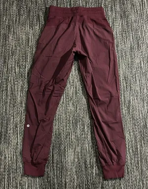 Lululemon Dance Studio Jogger thumbnail 2