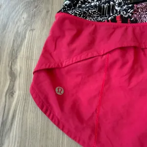 Lululemon Speed Up Running Shorts thumbnail 4
