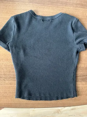 Urban Outfitters Top thumbnail 2