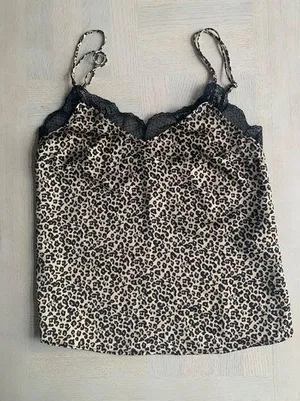 Abercrombie Tank thumbnail 1