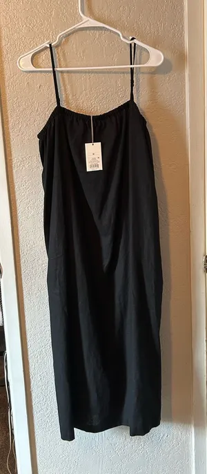Old Navy Linen Dress thumbnail 1