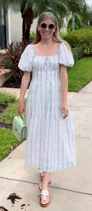 Storia Floral Long Sleeve Maxi Dress thumbnail 1