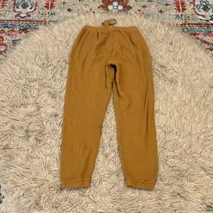 Skims thermal sweats size small thumbnail 4