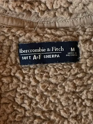 Abercrombie & Fitch Soft A&F Sherpa Fleece Quarter Zip Pullover Medium thumbnail 3