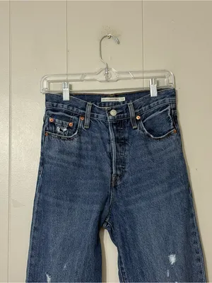 Levi’s Ribcage Straight Ankle Jeans 26 High Rise Distressed Blue Denim thumbnail 2