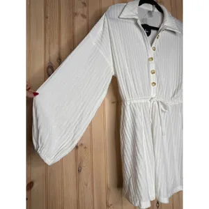 NWT Lulus Oasis Awaits White Ribbed Button-Up Mini Swim Cover-Up Size S **FLAW thumbnail 5
