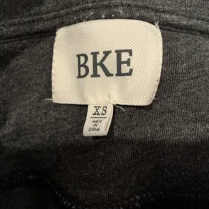 BKE Women's Grey Fleece Shacket Shirt Jacket Button Front Casual Size XS thumbnail 4