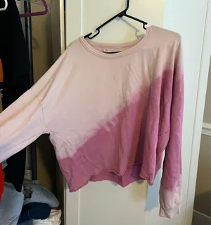 Buckle Tie-Dye Sweatshirt thumbnail 1