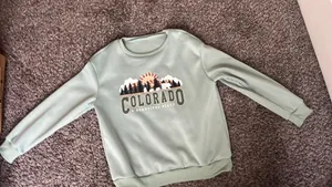 Mint Green Colorado Crew Neck Size M thumbnail 1
