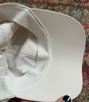 Lululemon hat  thumbnail 4