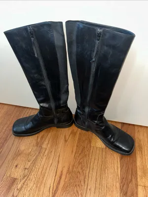 Donald J. Pliner Womens Black Leather Tall Zip Riding Boots size 8 thumbnail 2