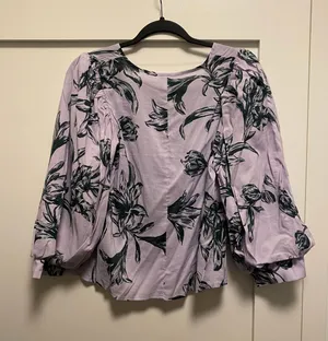 A New Day NWT Lavender Palm Top thumbnail 3
