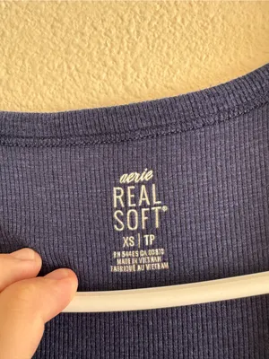 NWT aerie Navy Scoop Neck Racerback Tank thumbnail 2