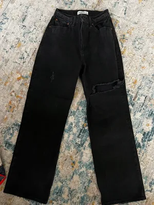 Abercrombie High Rise 90s Relaxed Jeans thumbnail 2
