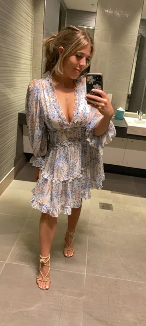 Selfie Leslie Blue Floral Open-Back Ruffle Mini Dress Size Medium NWOT thumbnail 1