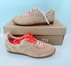 New Dolce Vita Laini Suede Sneakers Sz 7.5 Camel Shoes Low Profile Sleek thumbnail 1