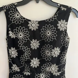 Zara Black Floral Embroidered Mesh Fit and Flare Sleeveless Dress Womens XS‎ thumbnail 3