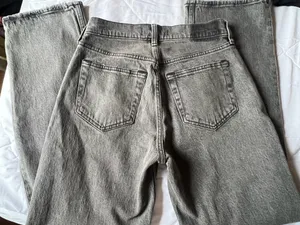 Abercrombie Low-Rise Jeans thumbnail 3