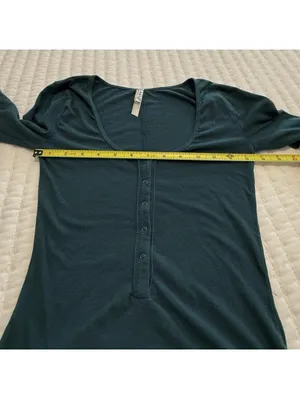 Free People Green Snap Henley Bodysuit Long Sleeve Sz XS Extra Small thumbnail 4