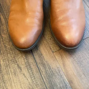 Sam Edelman Brown Leather Interior thumbnail 6