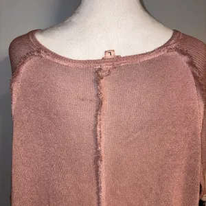 POL Size L Pink Distressed Camo Sleeve Mesh Knit‎ Long Sleeve Top thumbnail 4