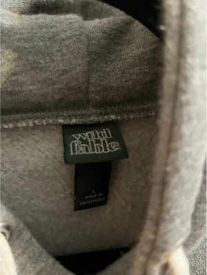 Wild Fable cropped gray hoodie sweatshirt Womens size Large thumbnail 3