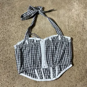 Beverly and‎ Beck Cottagecore Gingham Halter Corset Top Black White Lace Trim XS thumbnail 2