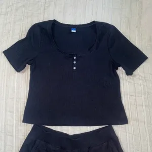 Old Navy ribbed Henley pajama lounge set thumbnail 2