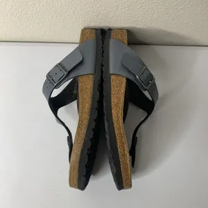 Birkenstock Gizeh Leather Thong Silver/Gray Sz 37 US 6 Regular Sandals Slip On thumbnail 6