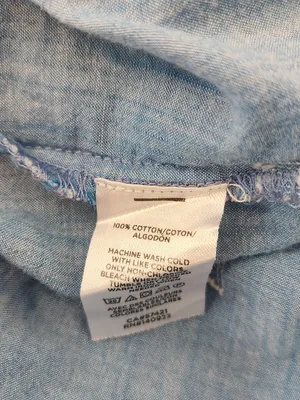 LOFT Blue Chambray Button Up Blouse Size Medium thumbnail 8