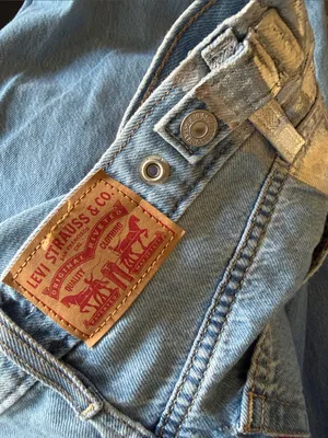 NWT Levi's Women's Blue Cinch Baggy Jeans With Foil Panel 25X31 thumbnail 10