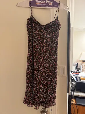 Floral dress Multiple Size M thumbnail 3