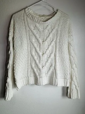 Aeropostale White Winter sweater / Coat - Size XS (Like New) thumbnail 4