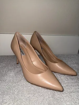 Steve Madden Nude Heels thumbnail 1