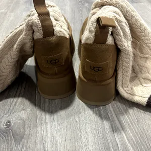UGG Classic Sweater Letter Platform Chestnut Boot Size 8 thumbnail 7
