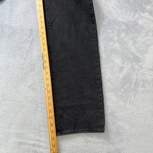 Levis 94‎ Baggy Jeans Womens 25x31 Mid Rise Straight Leg Black Wash Effortless thumbnail 9
