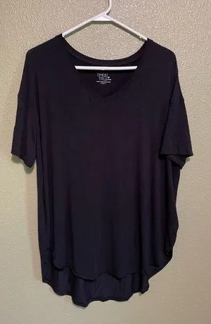 Black maternity top medium thumbnail 1