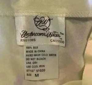 Vintage 100% silk tank, sz M white going out date night business casual thumbnail 3
