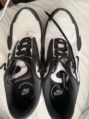 Nike Air Max Sneakers thumbnail 1