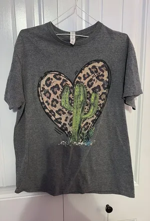Boutique Top thumbnail 1