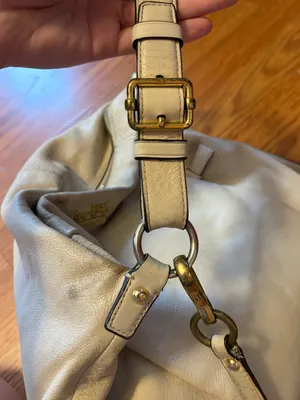 Coach Ivory Pebbled Leather Shoulder Bag with Gold-Tone Hardware thumbnail 8