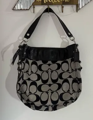 Coach Black and Cream Signature Shoulder Bag thumbnail 1