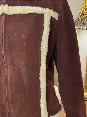 Rue 21 Y2K Brown Leather Jacket with Cream Shearling Trim thumbnail 11