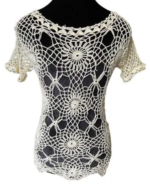 Handmade Cream Boho Hippie Eclectic Witchy Earthy Sunburst Floral Crochet Top thumbnail 4
