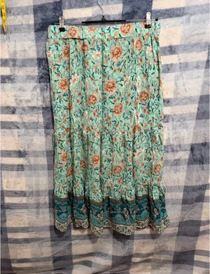 Women's Light Green Floral Print Boho Tiered Maxi Skirt with Smocked Waist thumbnail 4